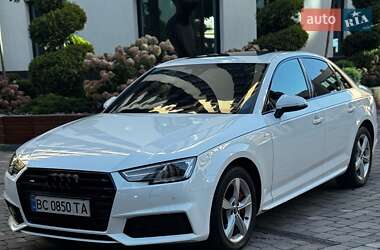 Седан Audi A4 2018 в Києві