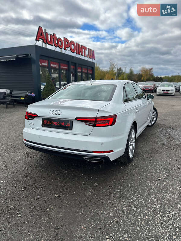 Седан Audi A4 2019 в Білогородці