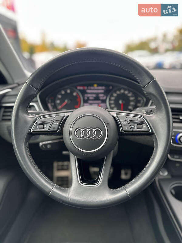 Седан Audi A4 2019 в Білогородці