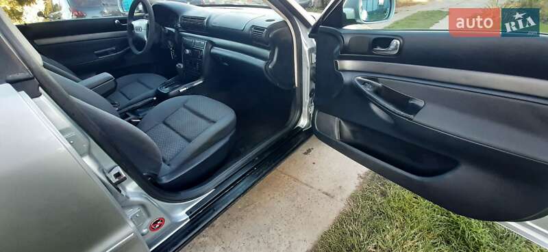 Седан Audi A4 1997 в Тернополе