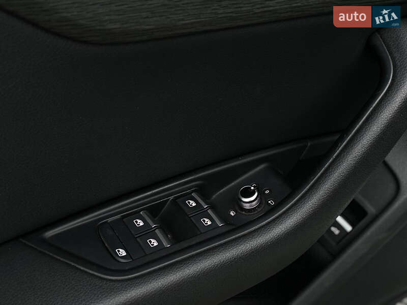 Седан Audi A4 2016 в Львові фото 21 Седан Audi A4 2016 в Львові