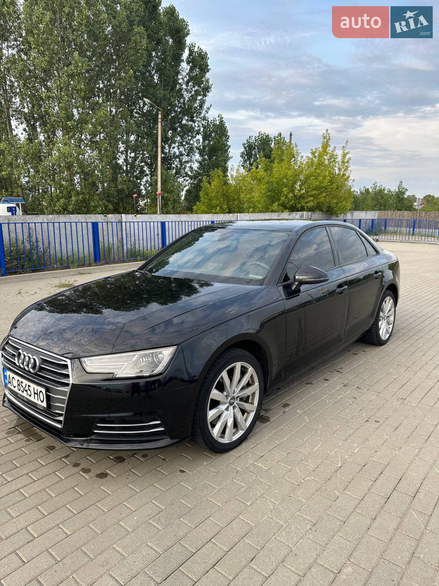 2016 Audi A4 - мініатюра 3