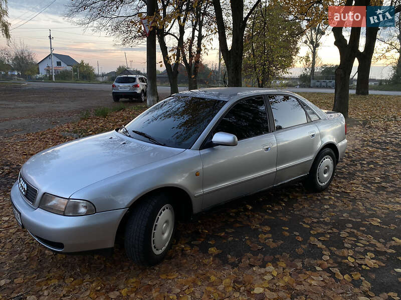 Седан Audi A4 1998 в Жмеринці фото 2 Седан Audi A4 1998 в Жмеринці