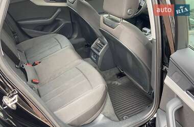 Седан Audi A4 2021 в Хмельницком