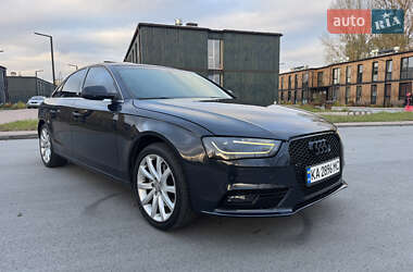 Седан Audi A4 2013 в Чернигове