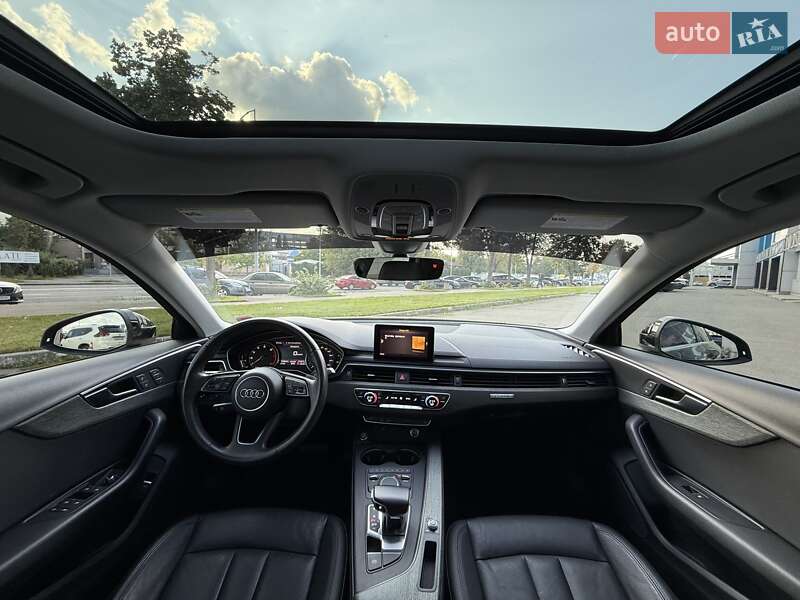 Седан Audi A4 2019 в Киеве
