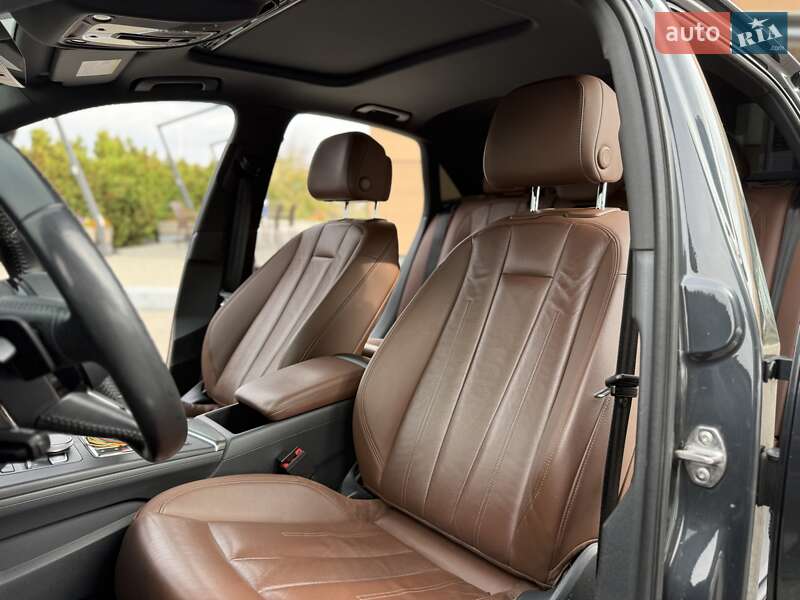 Седан Audi A4 2017 в Днепре