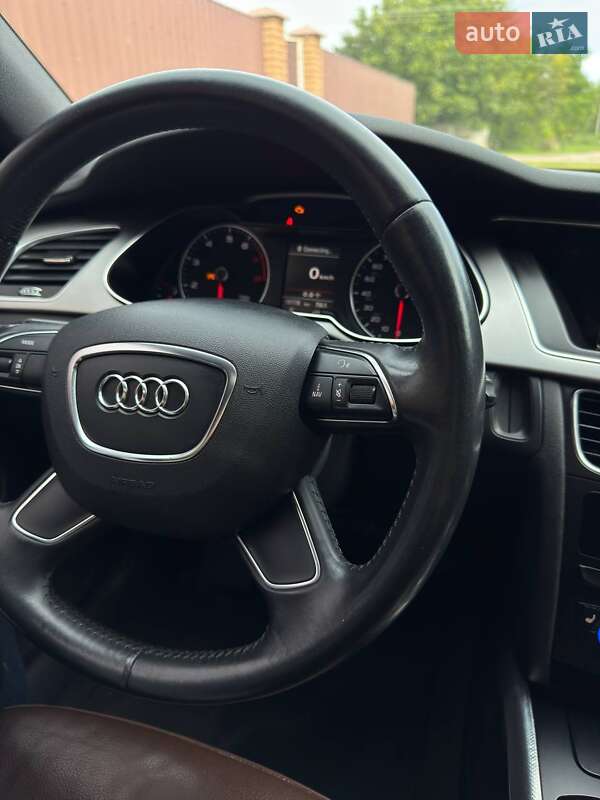 Седан Audi A4 2013 в Києві фото 21 Седан Audi A4 2013 в Києві