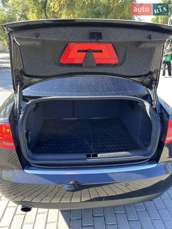 Седан Audi A4 2005 в Запоріжжі фото 5 Седан Audi A4 2005 в Запоріжжі