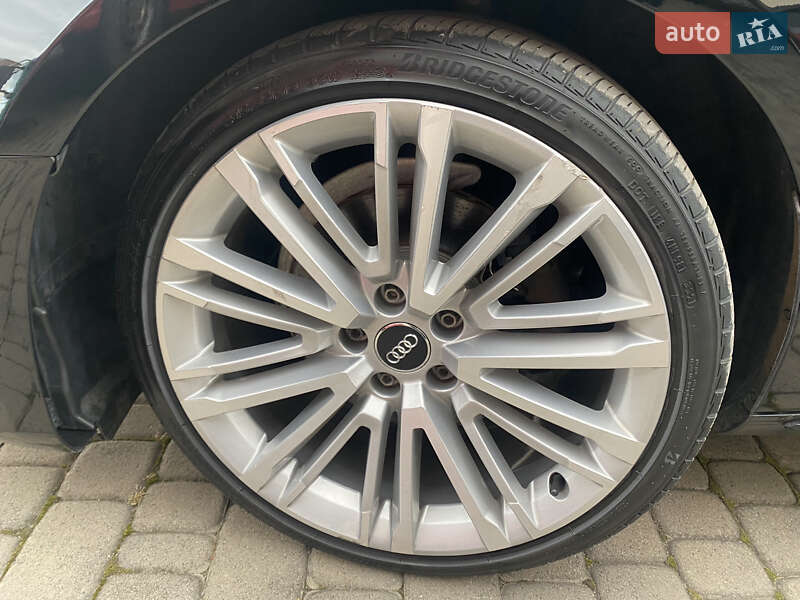 Седан Audi A4 2017 в Самборе фото 29 Седан Audi A4 2017 в Самборе