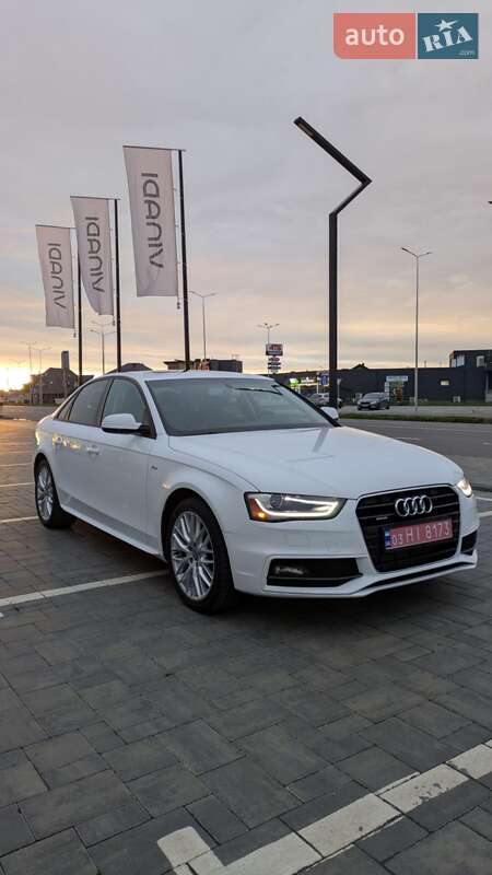 Седан Audi A4 2015 в Луцке