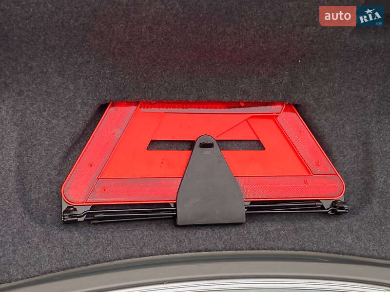 Седан Audi A4 2005 в Самборе фото 70 Седан Audi A4 2005 в Самборе