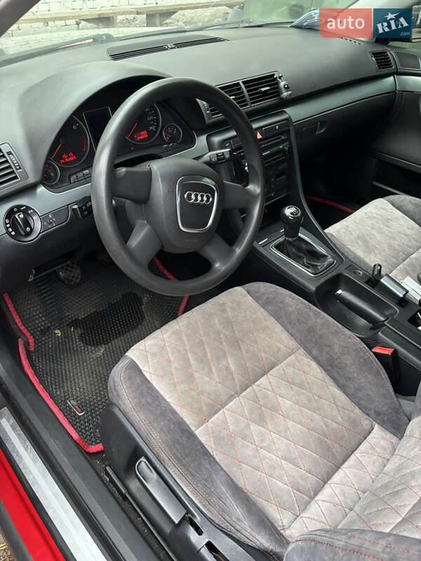 Седан Audi A4 2005 в Киеве
