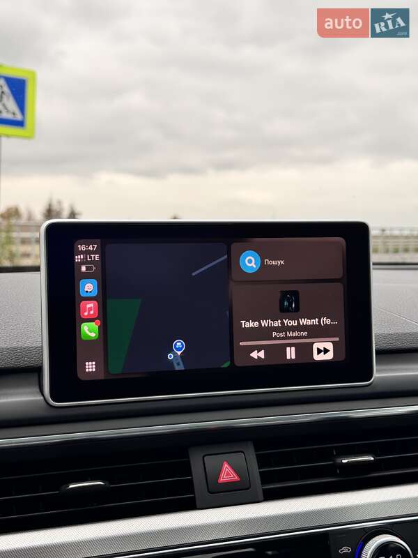 Седан Audi A4 2016 в Львове