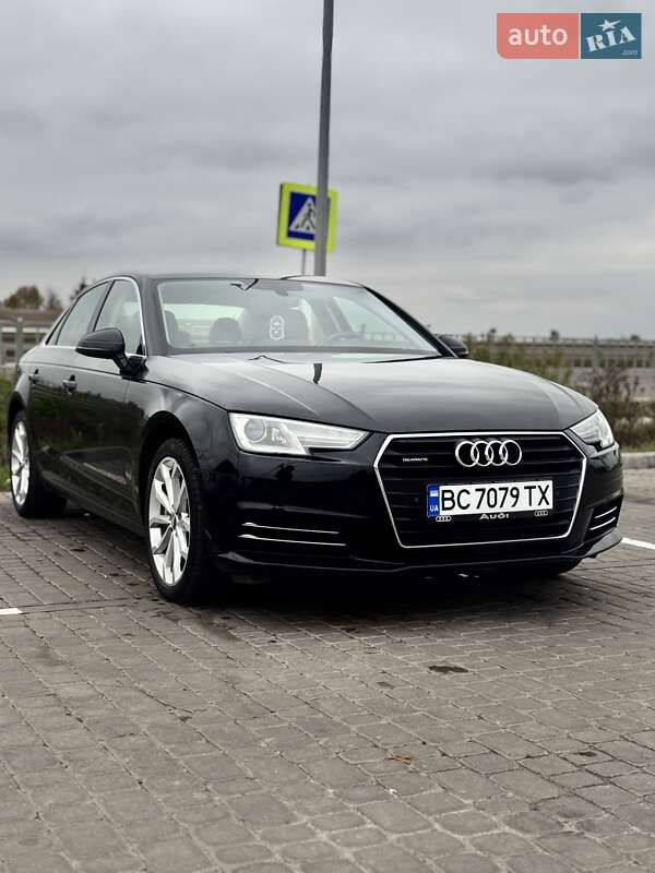 Седан Audi A4 2016 в Львове