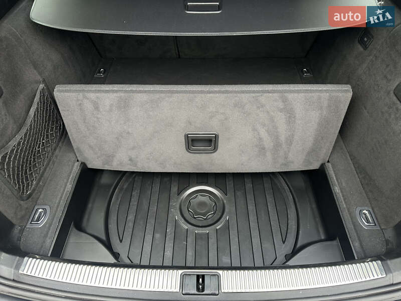 Универсал Audi A4 2004 в Сарнах