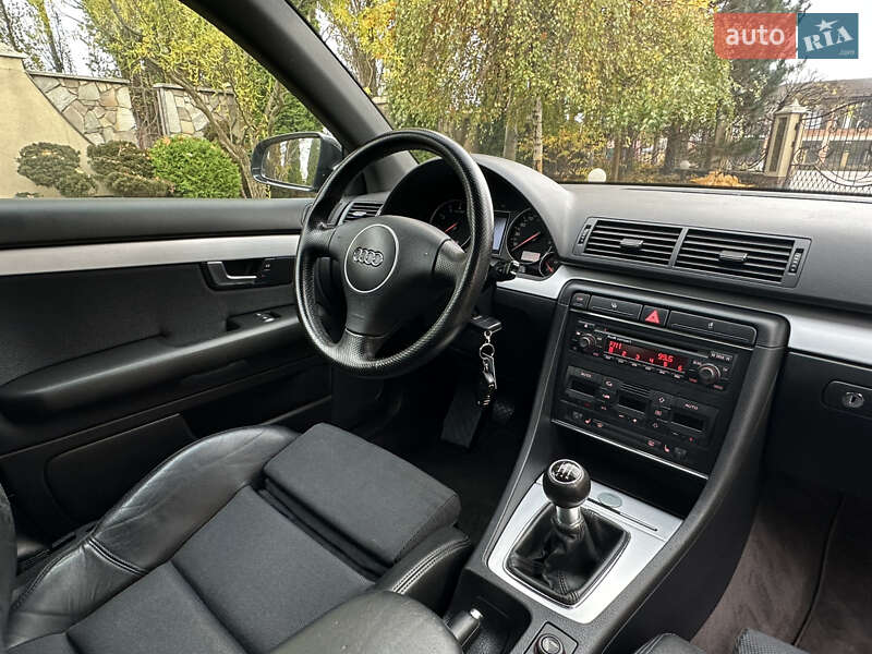 Универсал Audi A4 2004 в Сарнах