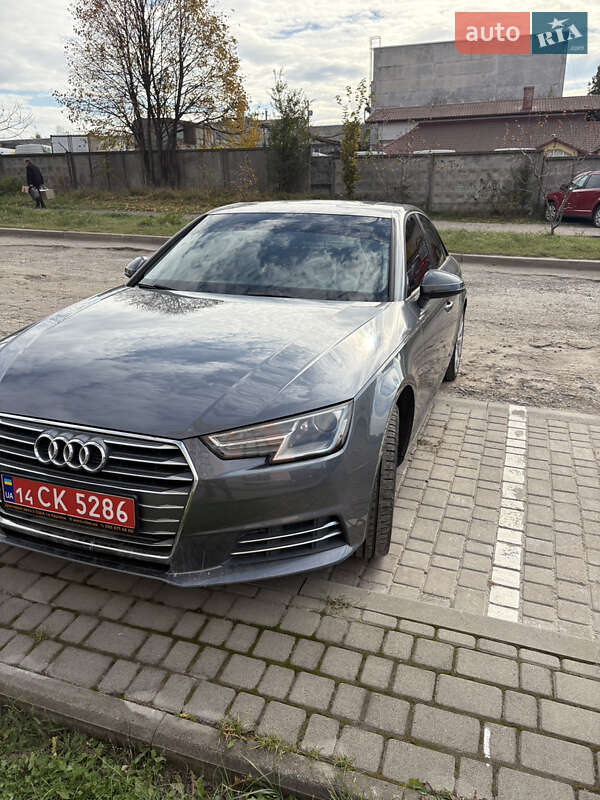 Седан Audi A4 2017 в Львові фото Седан Audi A4 2017 в Львові