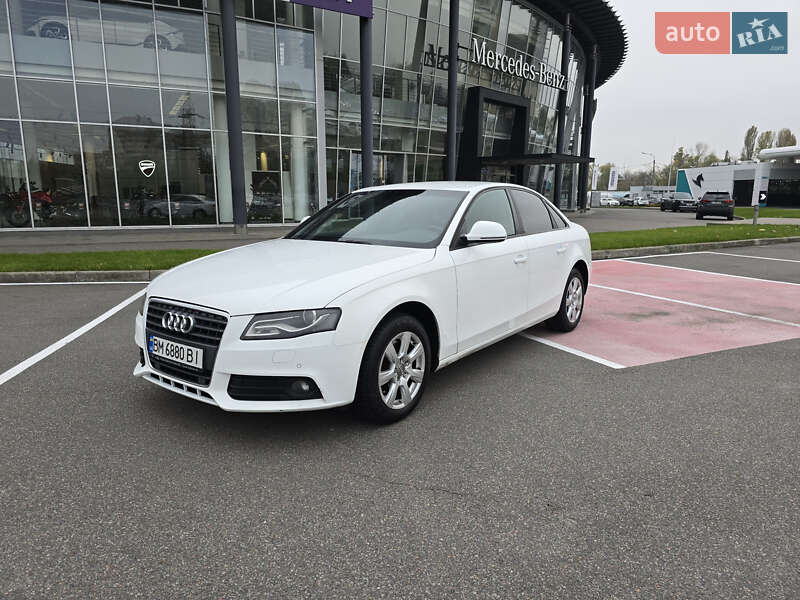 Audi A4, фото з оголошення