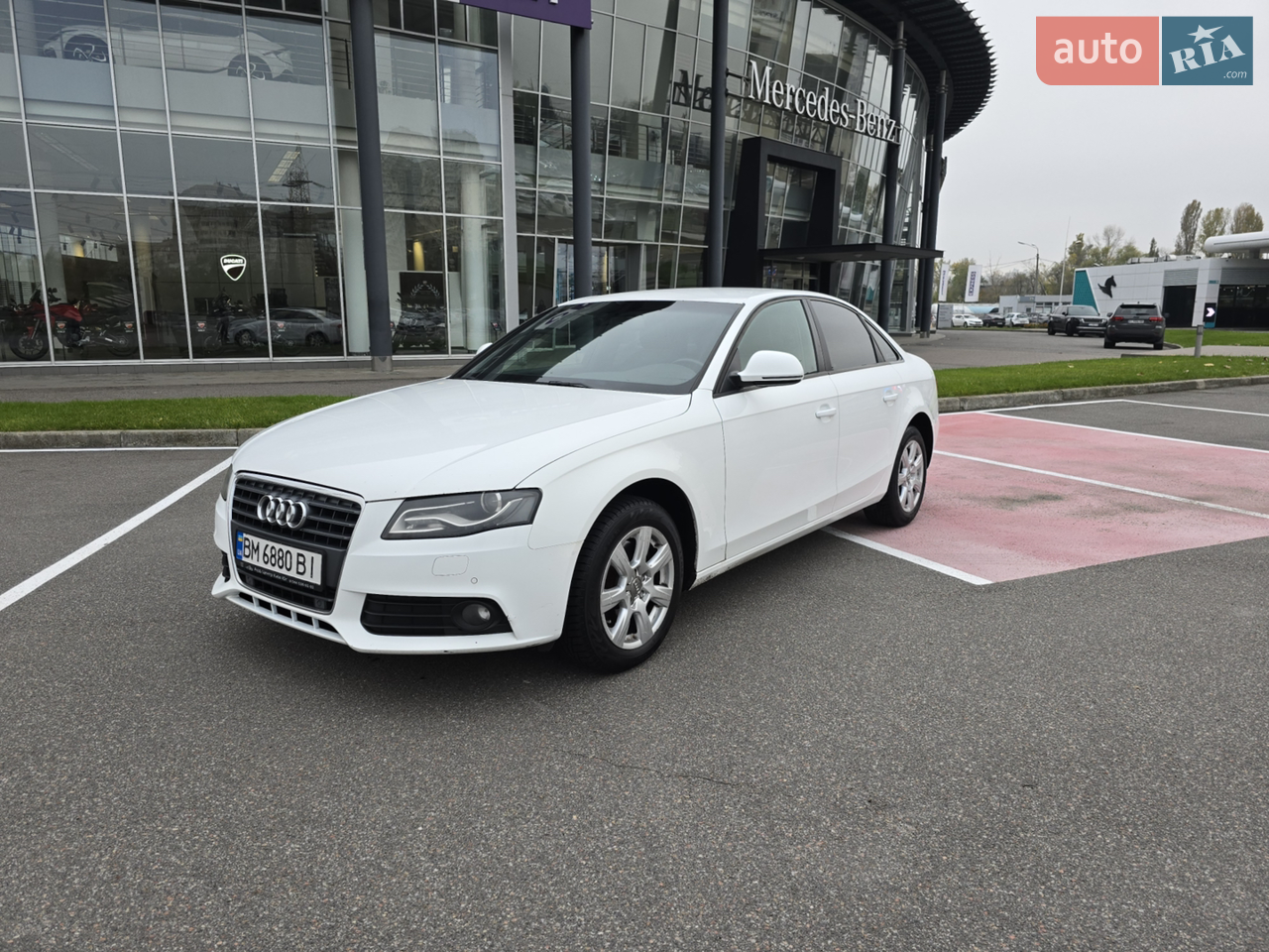 2010 Audi A4 - мініатюра 8