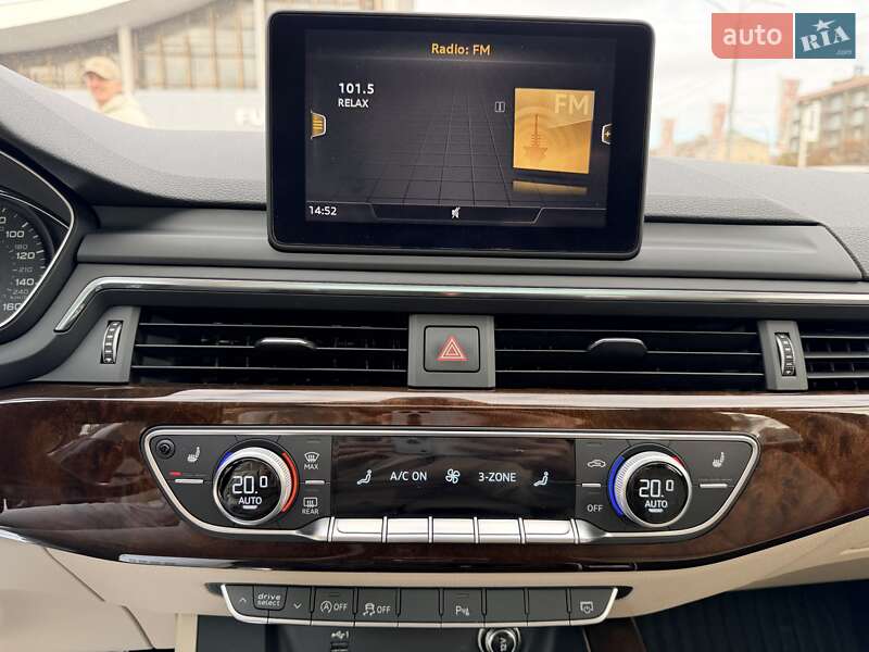 Седан Audi A4 2018 в Києві