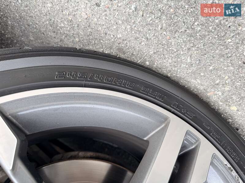 Седан Audi A4 2018 в Києві