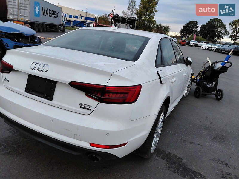 Седан Audi A4 2017 в Киеве