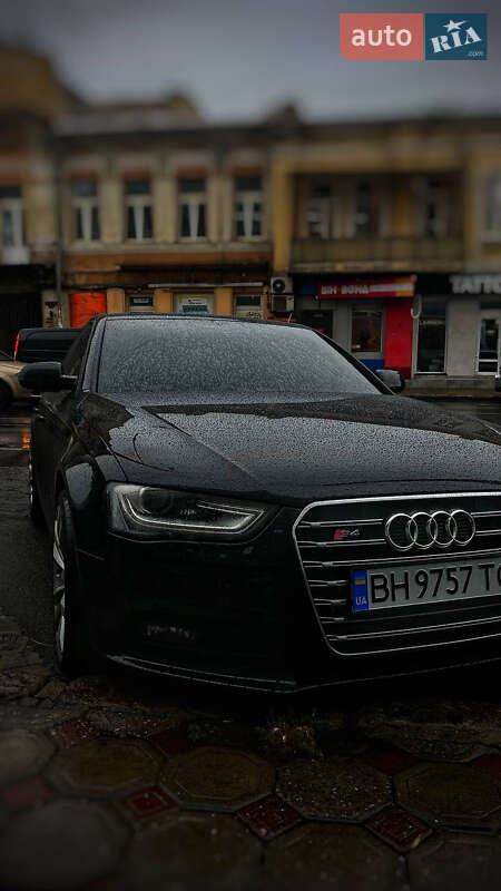 Audi A4 2013