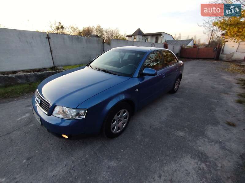 Седан Audi A4 2001 в Мирополі