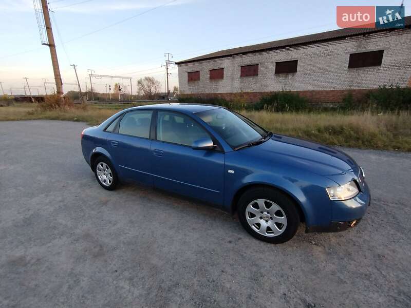 Седан Audi A4 2001 в Мирополі