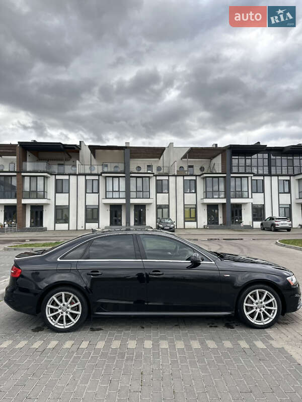 Седан Audi A4 2014 в Рівному