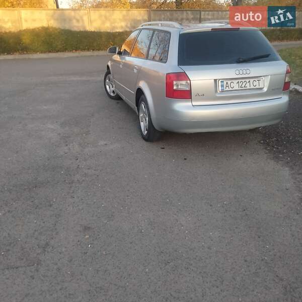 Универсал Audi A4 2005 в Владимире