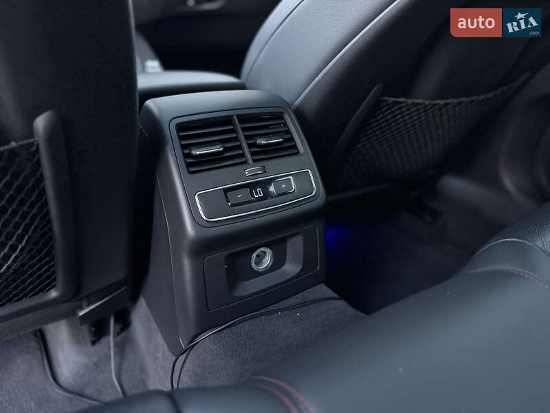 Седан Audi A4 2017 в Львові фото 64 Седан Audi A4 2017 в Львові