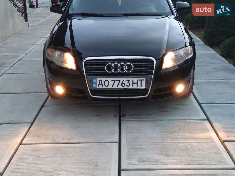 Седан Audi A4 2006 в Берегово