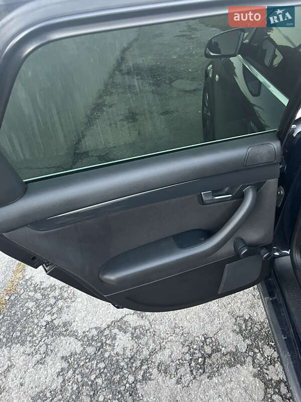 Універсал Audi A4 2004 в Дніпрі