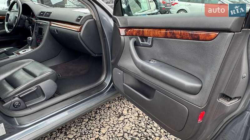 Седан Audi A4 2001 в Луцке