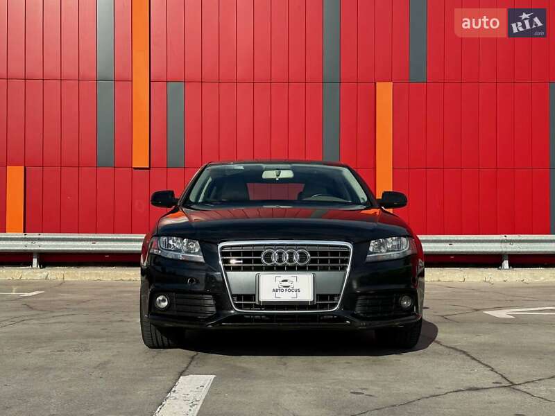 Седан Audi A4 2011 в Киеве