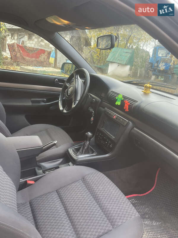 Універсал Audi A4 2000 в Дубні фото 8 Універсал Audi A4 2000 в Дубні