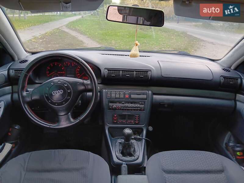 Седан Audi A4 1997 в Черкассах
