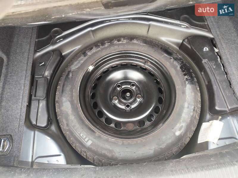 Седан Audi A4 2002 в Житомирі