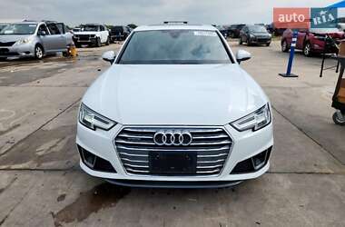 Седан Audi A4 2019 в 