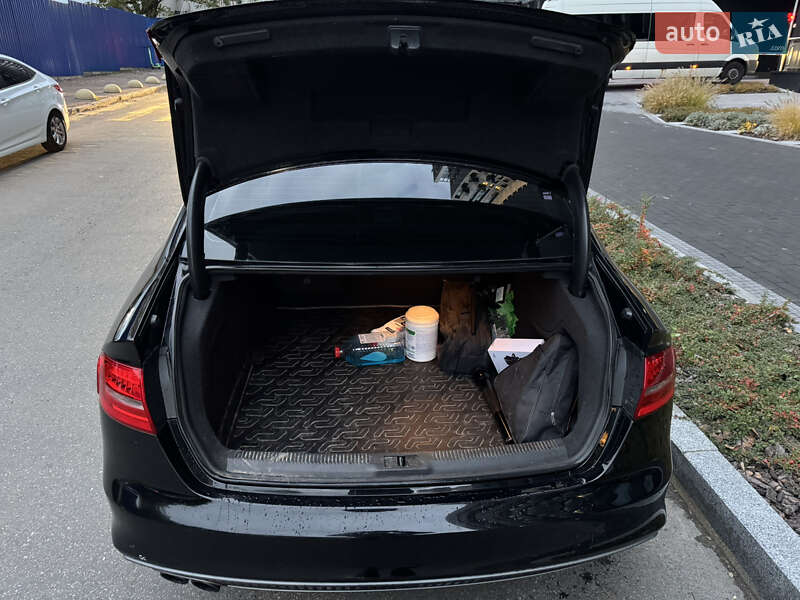 Седан Audi A4 2014 в Киеве фото 5 Седан Audi A4 2014 в Киеве