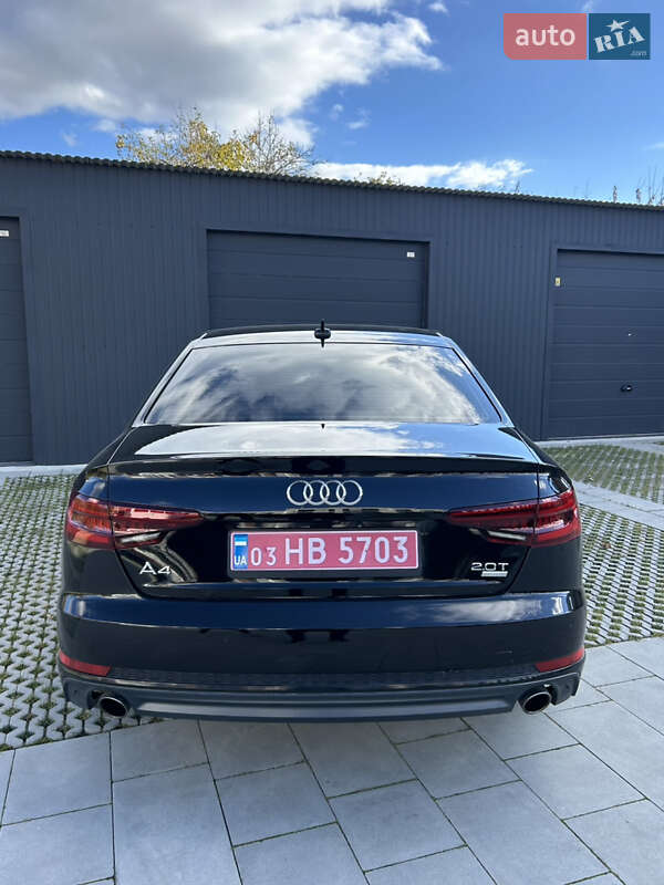 Седан Audi A4 2018 в Самборе