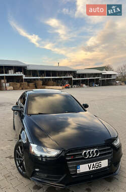 Седан Audi A4 2013 в Романковцах