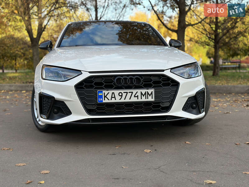Седан Audi A4 2019 в Києві