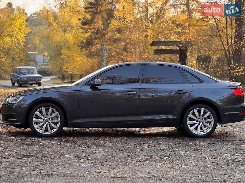 Седан Audi A4 2017 в Киеве фото 15 Седан Audi A4 2017 в Киеве