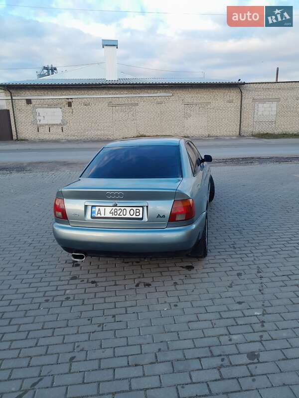 Седан Audi A4 1996 в Вінниці