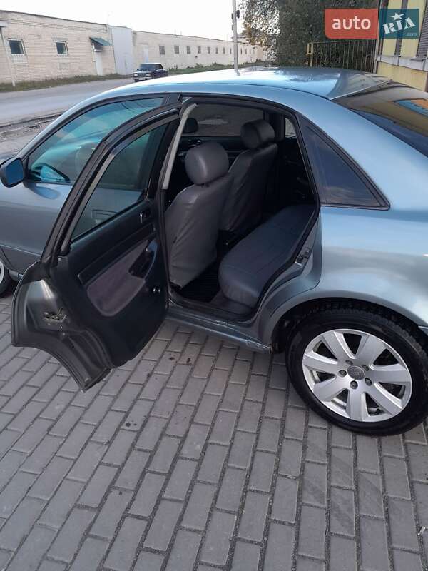 Седан Audi A4 1996 в Вінниці