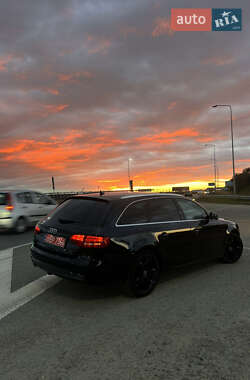 Универсал Audi A4 2012 в 