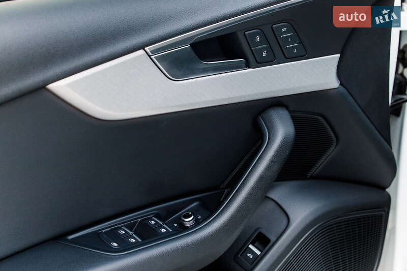 Седан Audi A4 2017 в Івано-Франківську